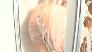 2 hot telephone tv sex babes showering