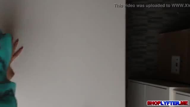 Pretty muslim thief audrey gets a hot fuck