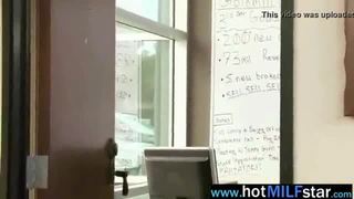 Sexy mature lady (kendra phoenix) bang huge dick on cam mov-17