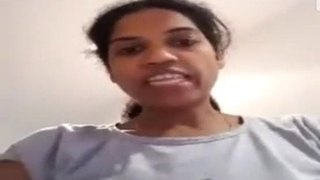 Desi aunty boob show