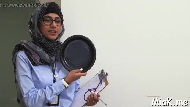 Cock-sucking by a busty arab chick