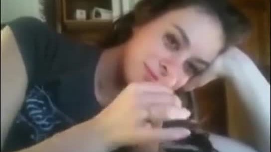 Sexy teen giving 1 hell of a bj