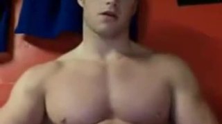 Football jock jacking off on cam